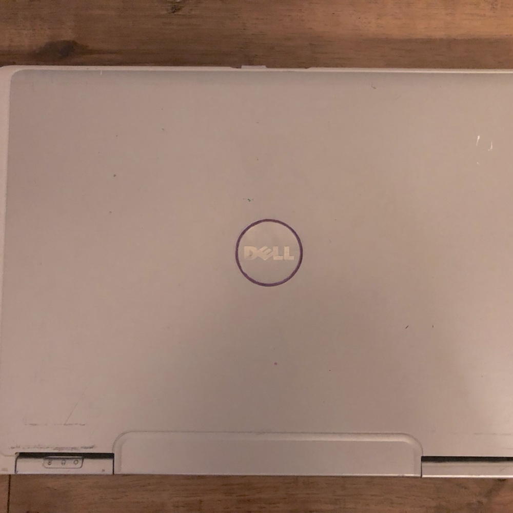 BUNDLE: PARTS ONLY.  Dell Inspiron laptop.  Parts in good condition, sold as is.